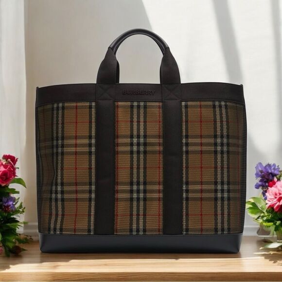 NWT Burberry Mesh Overlay Vintage Check Tote - Picture 1 of 5